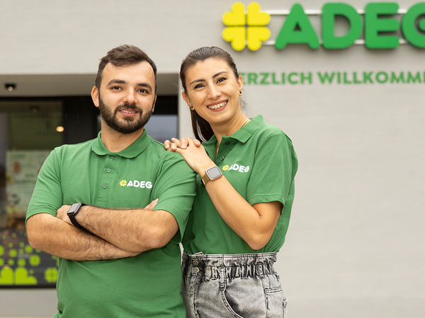 ADEG Kaufmann Faruk Sahbaz und seine Frau Sevinc